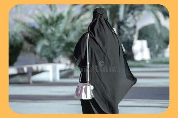 عورت معاشرے کی پہچان عورت معاشرے کی پہچان